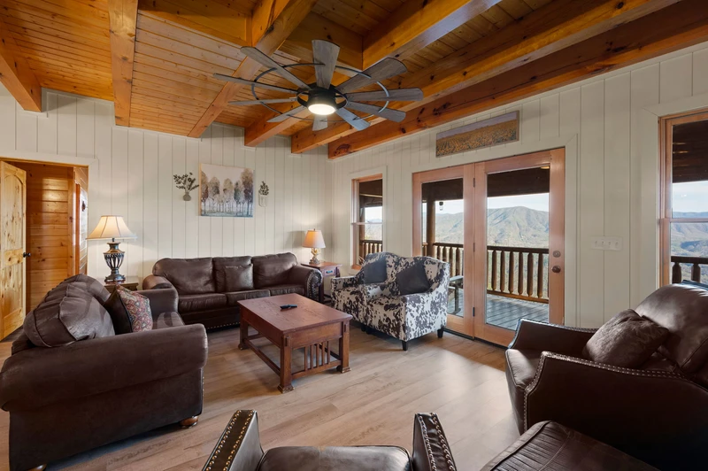 AWESOME VIEW LODGE
