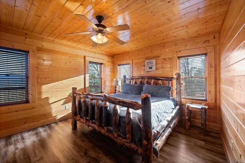 AWESOME VIEW LODGE