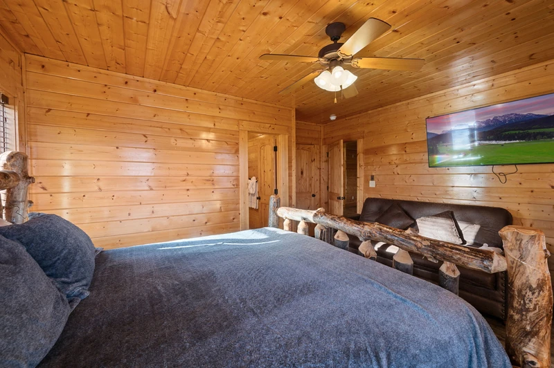 AWESOME VIEW LODGE