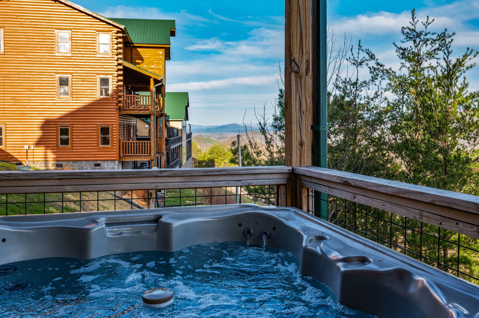 AWESOME VIEW LODGE