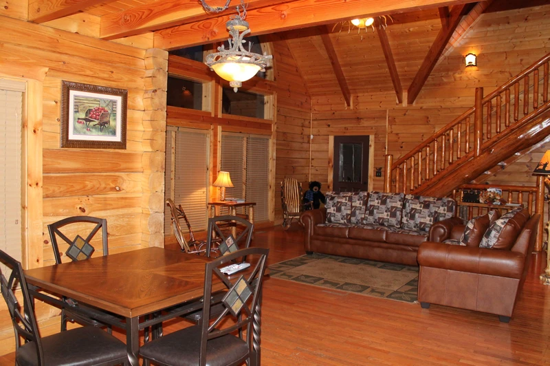 BEARS DEN LODGE