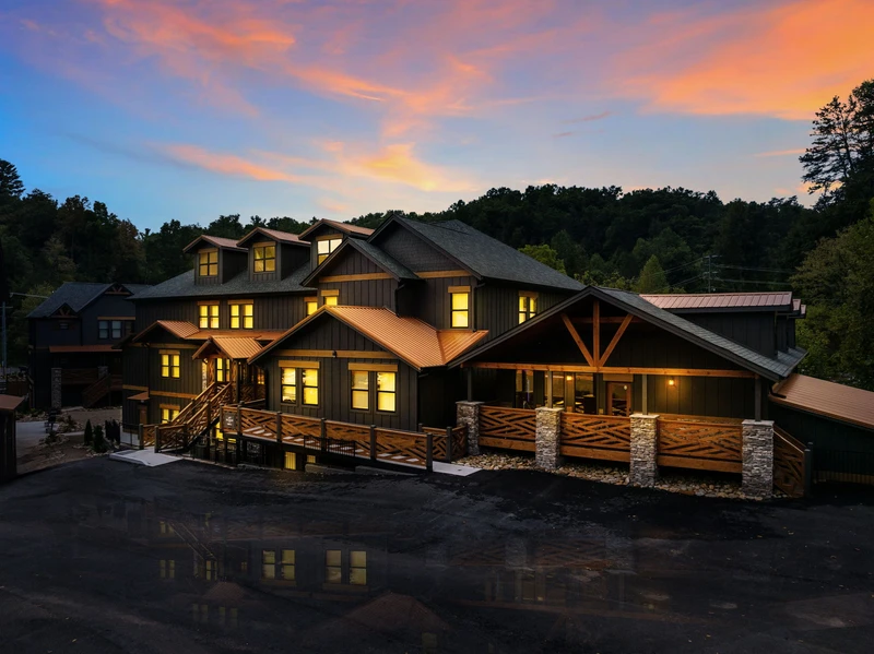 BIG BEAR COVE LODGE