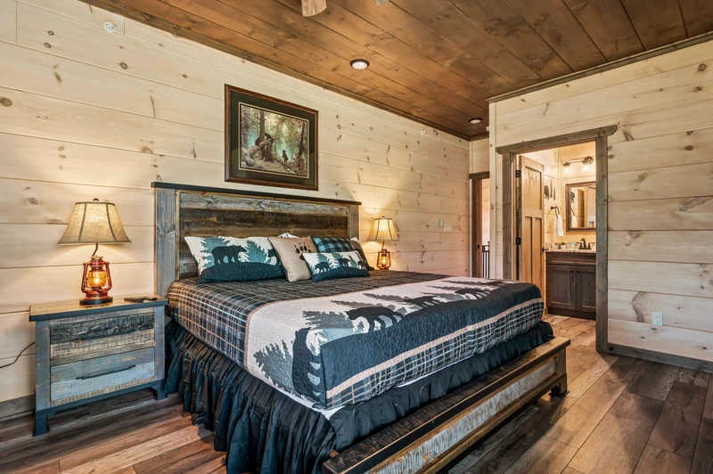 CREEKSIDE MOUNTAIN LODGE