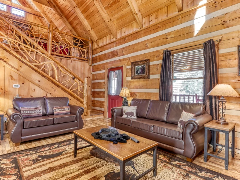 CREEKVIEW GETAWAY