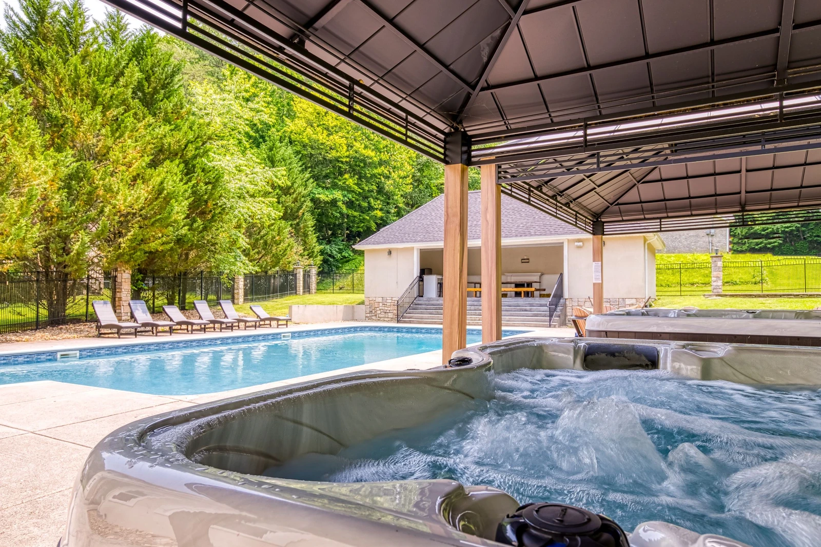 GREAT SMOKY MANSION
