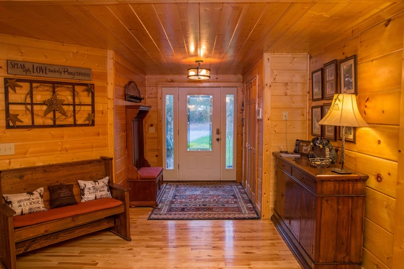 CUB CREEK LODGE