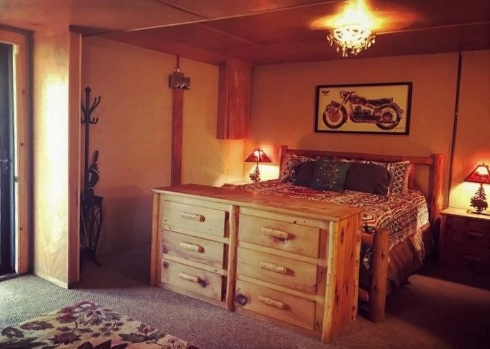 COZY OAKS CABIN