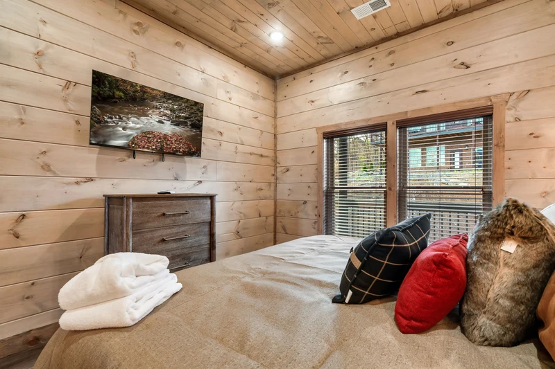 HIBERNATION LODGE