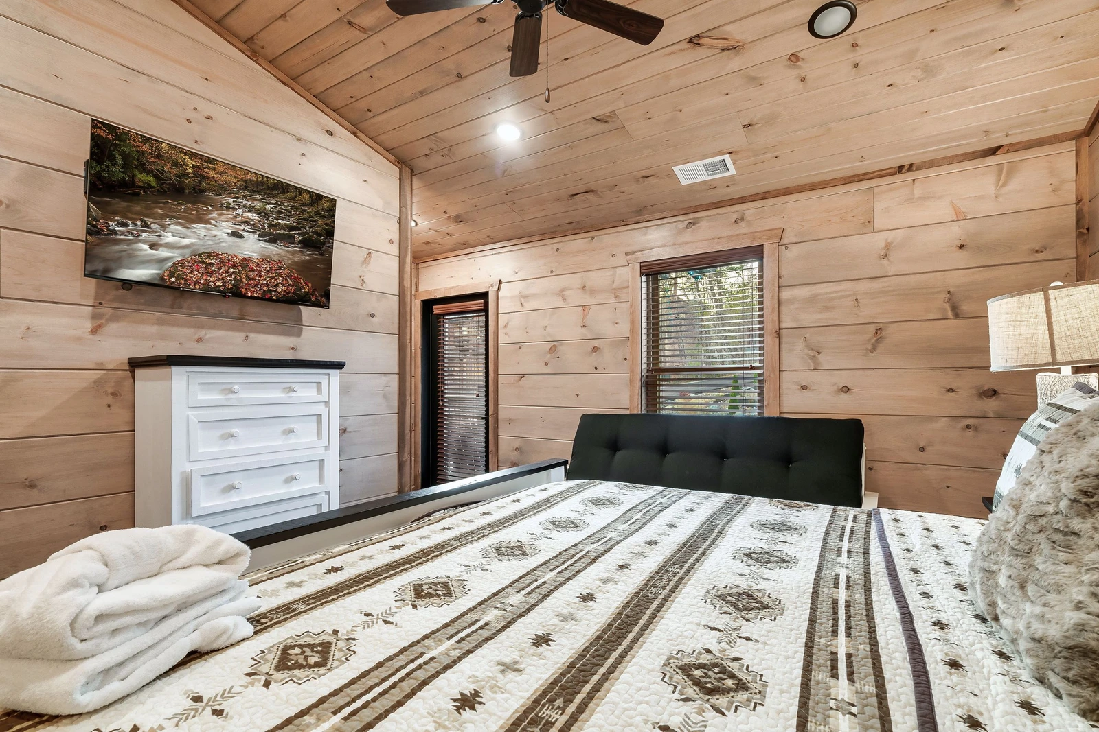 HIBERNATION LODGE