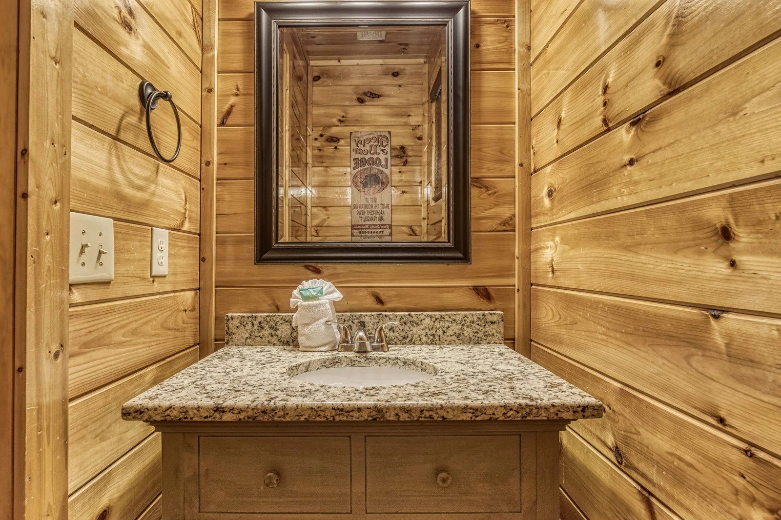GRAND VIEW LODGE