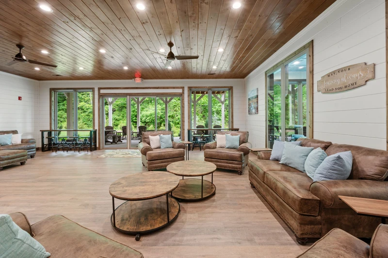 GREAT ELKMONT LODGE