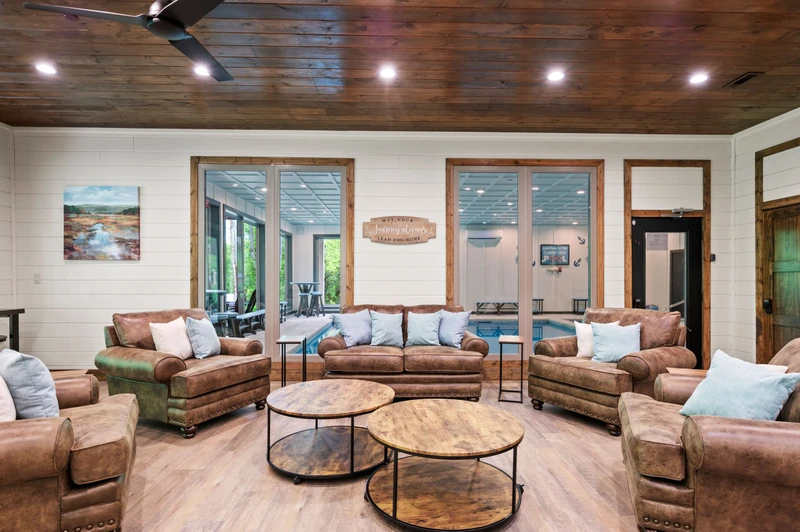 GREAT ELKMONT LODGE