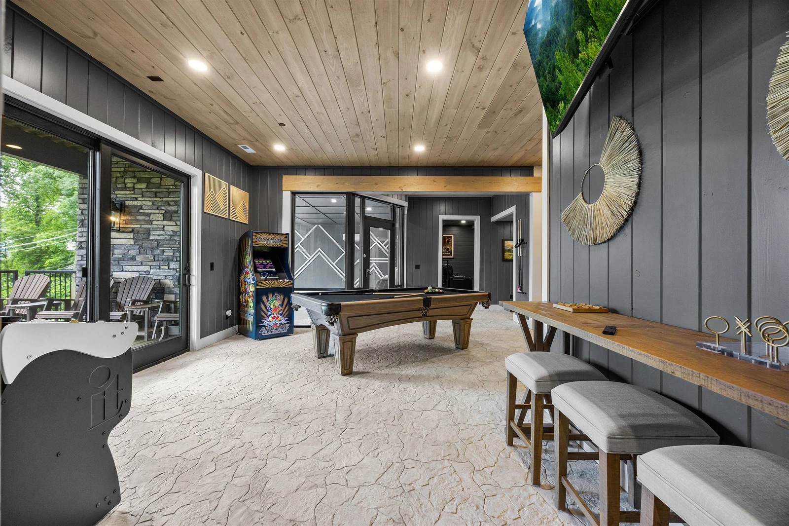 GREYSTONE HEIGHTS LODGE
