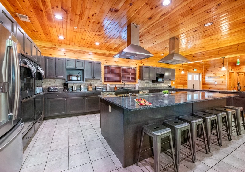 LEGACY LODGE