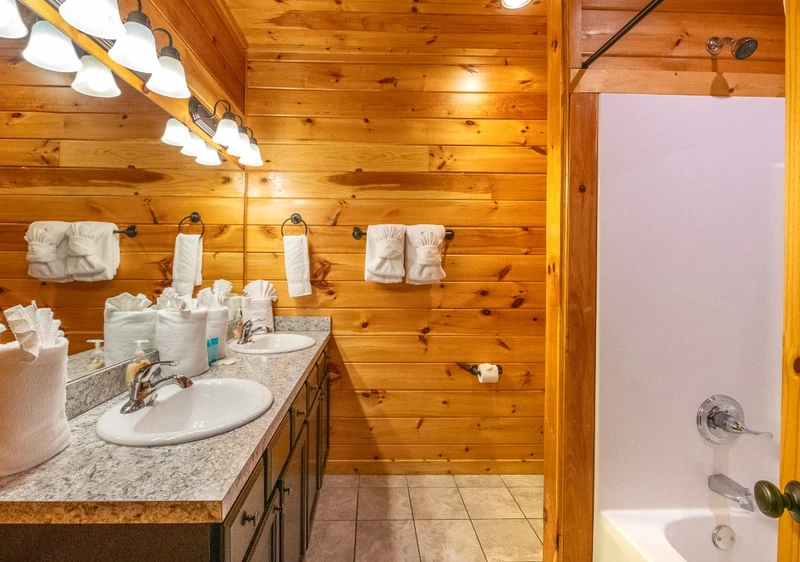LEGACY LODGE