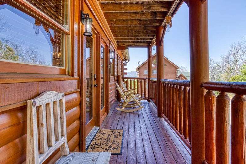 MOUNT LECONTE VIEW LODGE