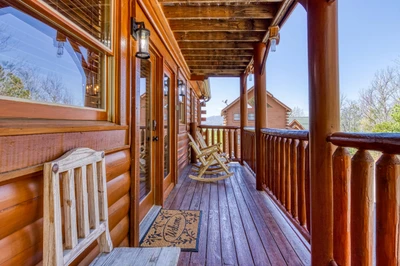 MOUNT LECONTE VIEW LODGE