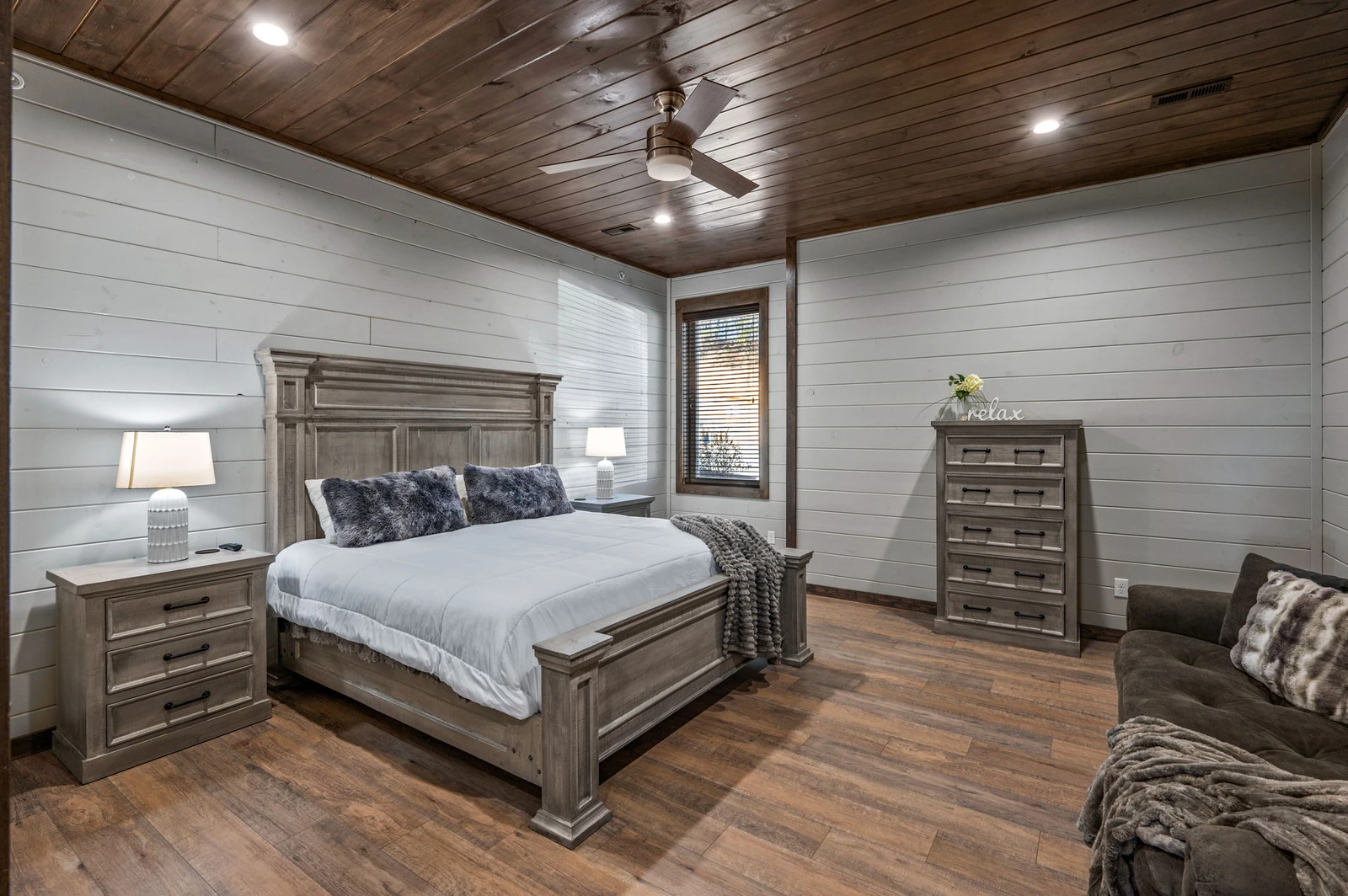 LUCID DREAMS LODGE