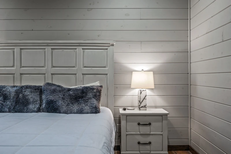 LUCID DREAMS LODGE