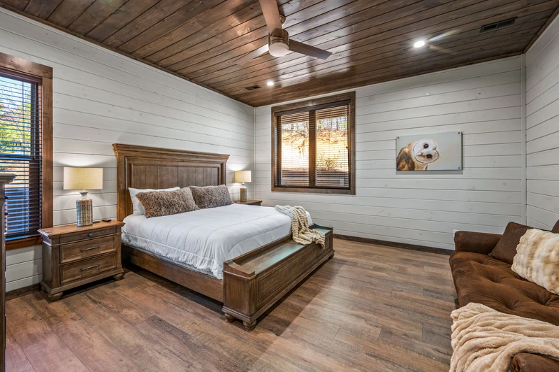 LUCID DREAMS LODGE