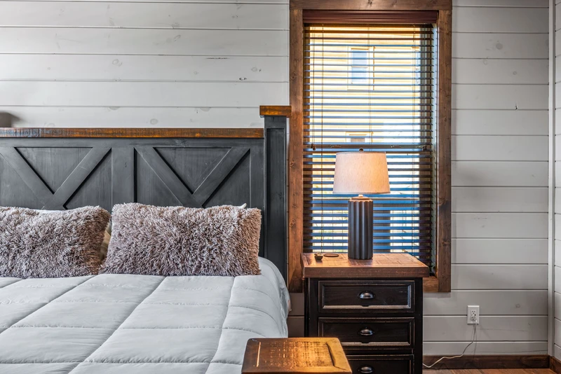 LUCID DREAMS LODGE