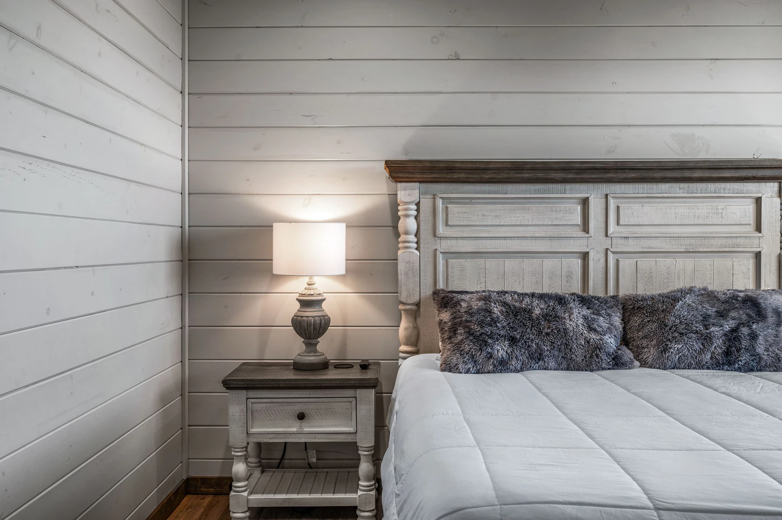 LUCID DREAMS LODGE