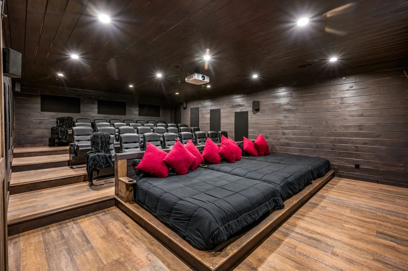 LUCID DREAMS LODGE