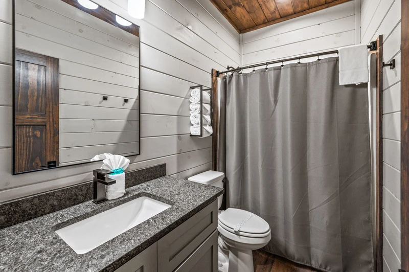 LUCID DREAMS LODGE