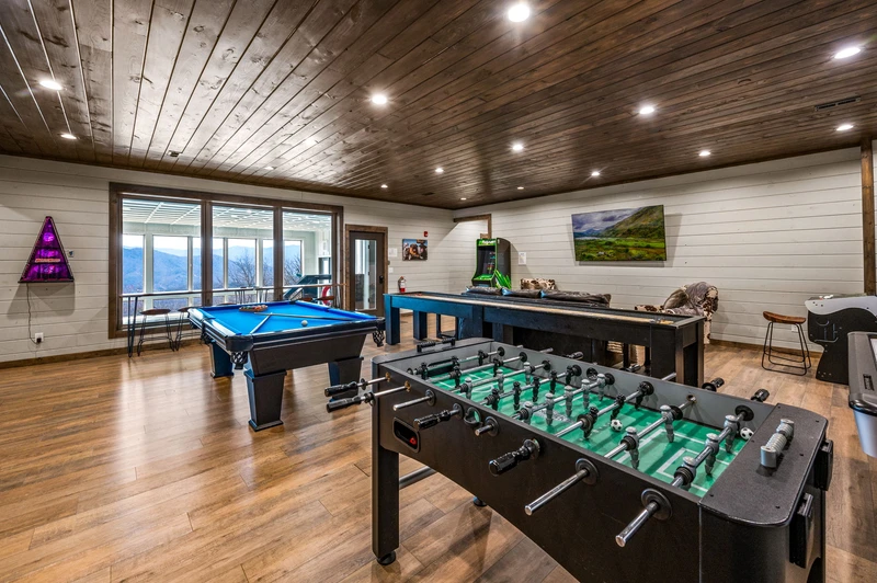 LUCID DREAMS LODGE