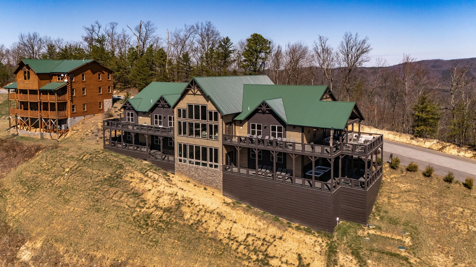 LUCID DREAMS LODGE