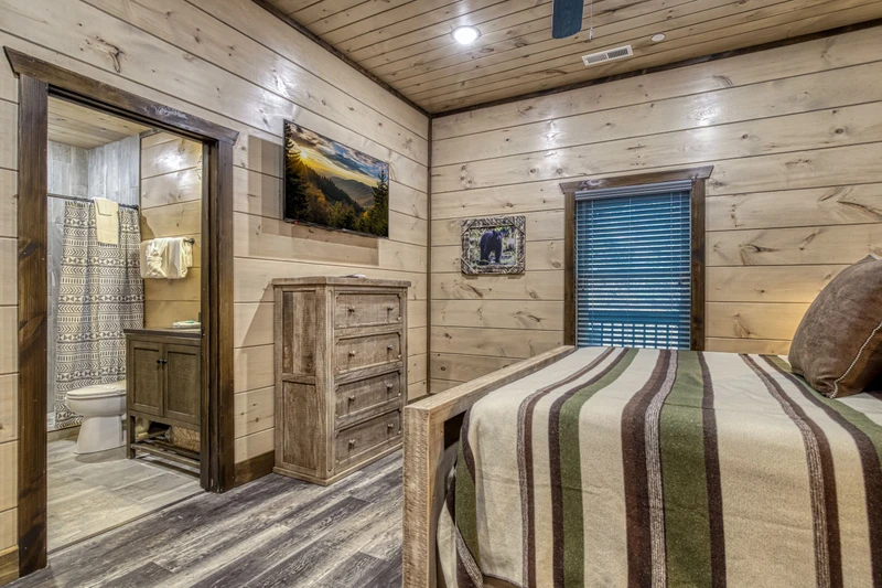 MISTY HIBERNATION RETREAT