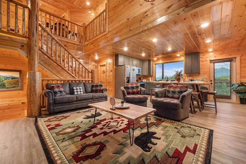 LECONTE VIEW MANOR