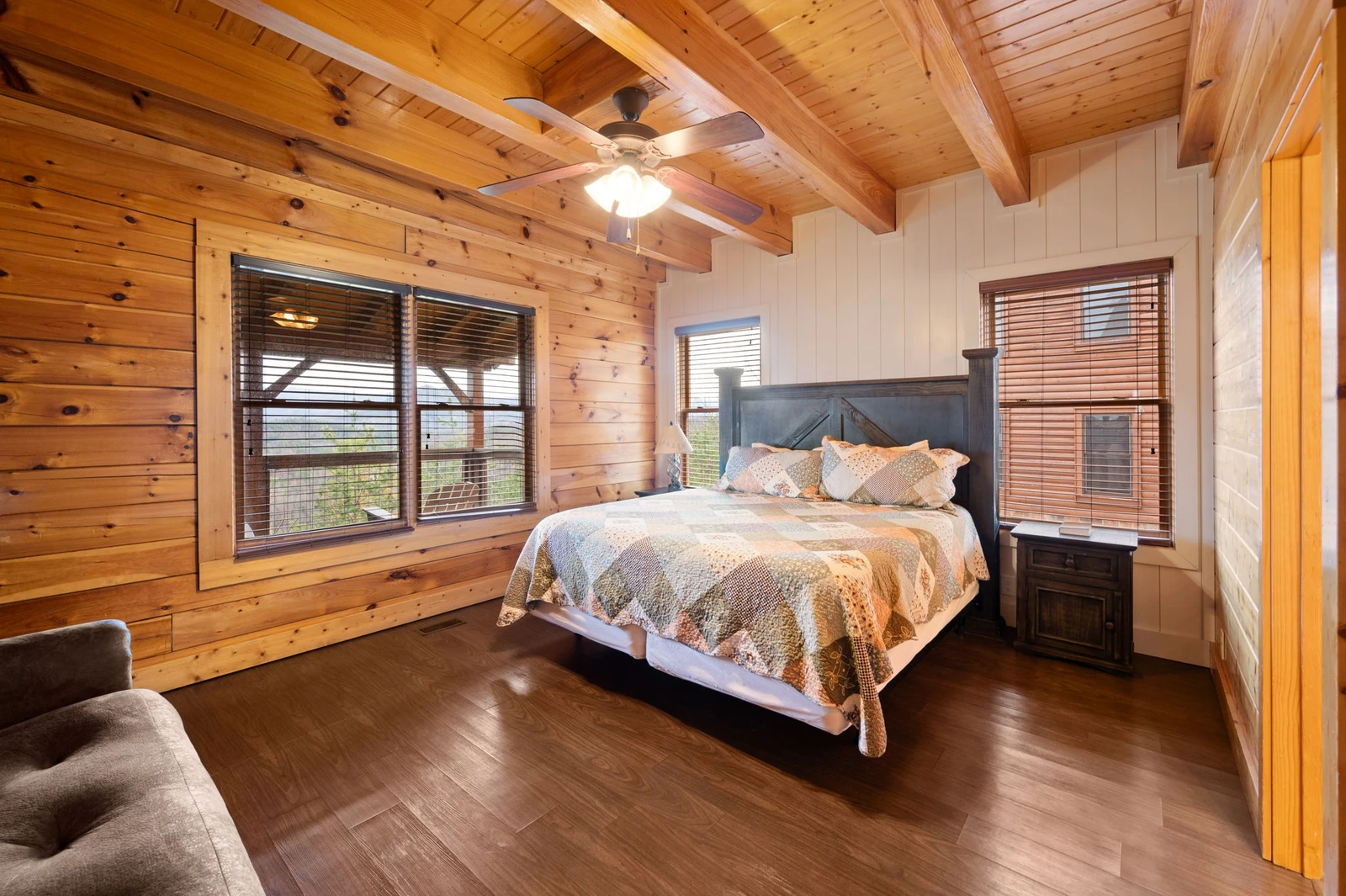 MOUNTAIN BREEZE MANOR