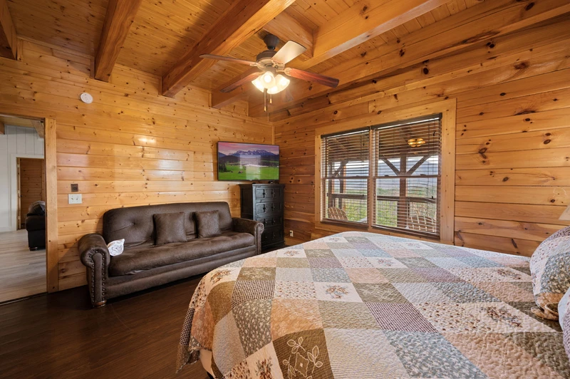 MOUNTAIN BREEZE MANOR