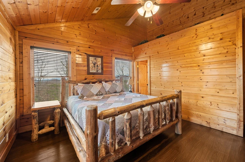 MOUNTAIN BREEZE MANOR