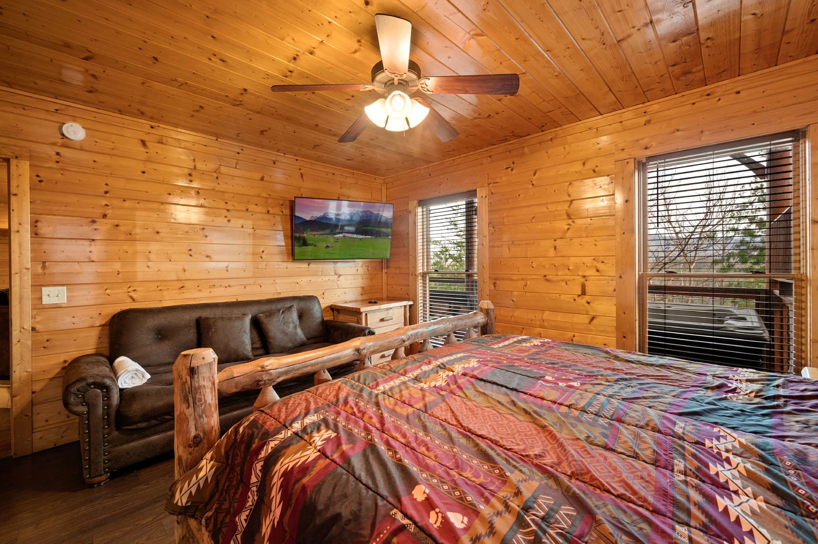 MOUNTAIN BREEZE MANOR