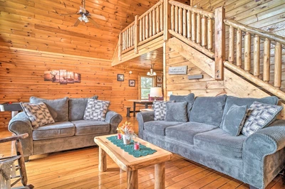 MOUNTAIN POOL LODGE