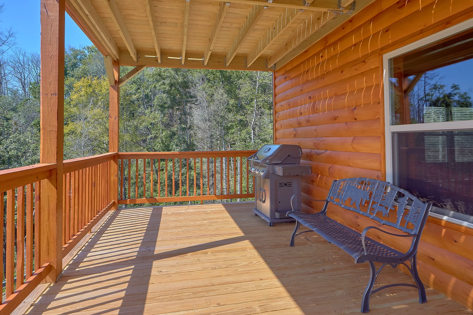MOUNTAIN VIEW POOL LODGE
