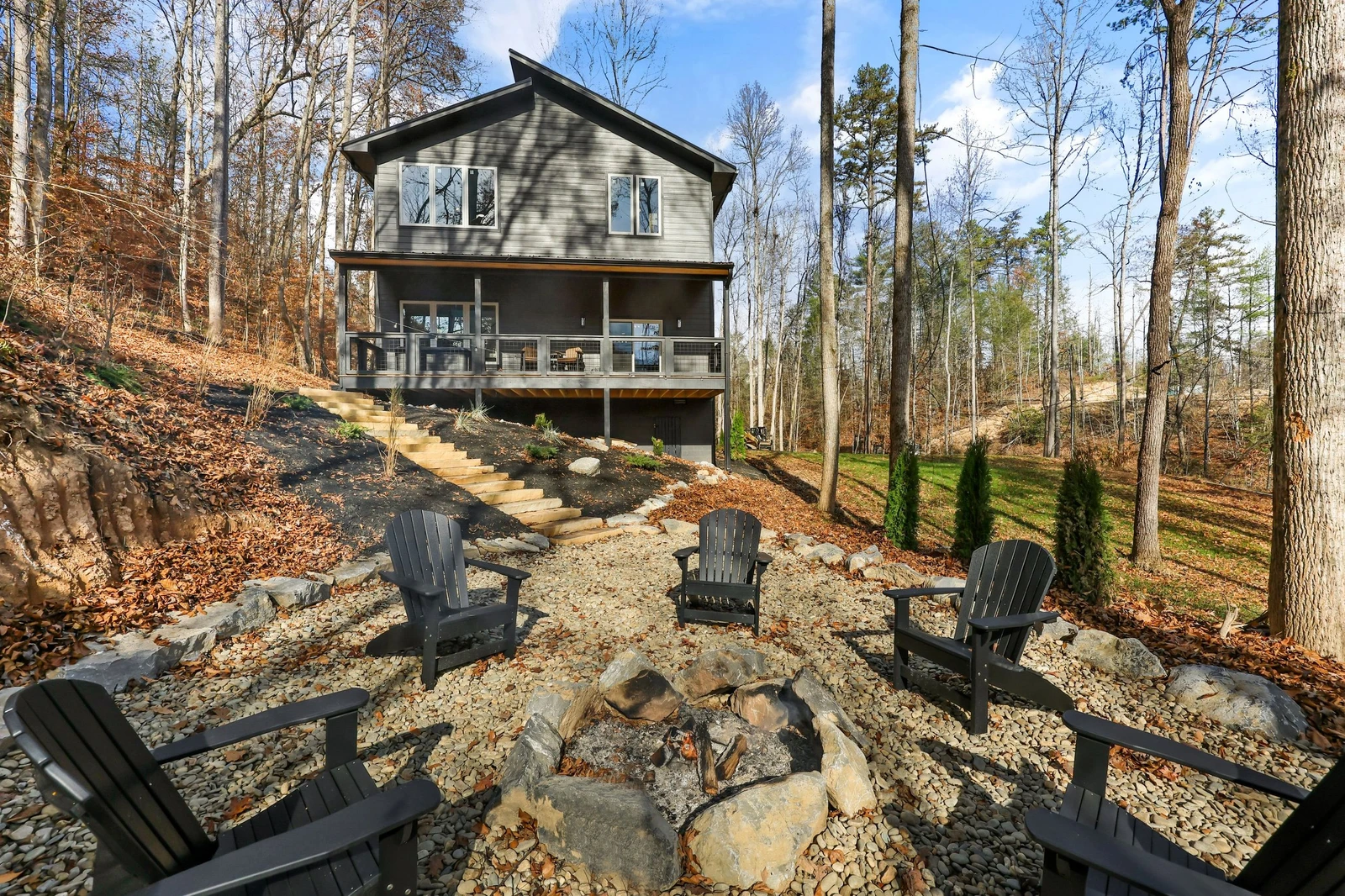 MOONSHINE RIDGE
