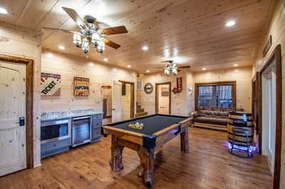 SMOKY MOUNTAIN RETREAT