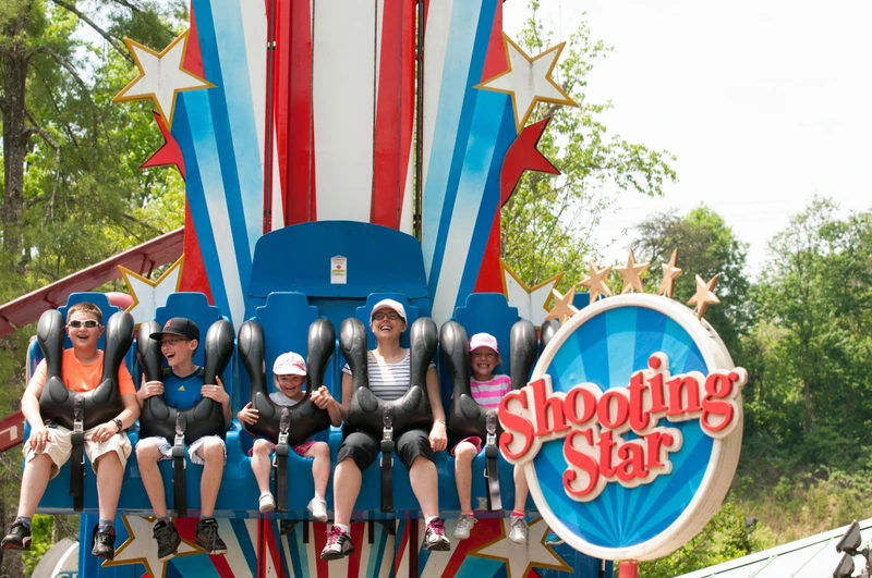 SMOKY MOUNTAIN PLUNGE