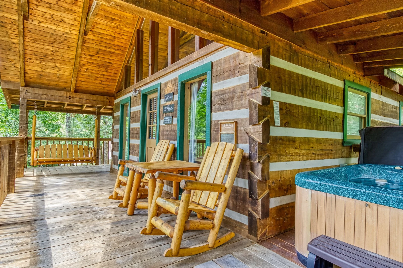 ROMANTIC HIDEAWAY