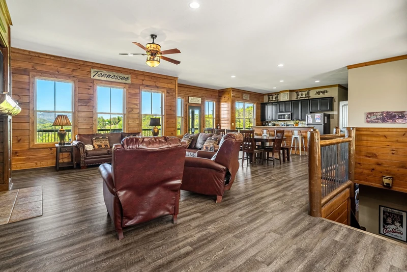 SUMMIT RIDGE RESORT