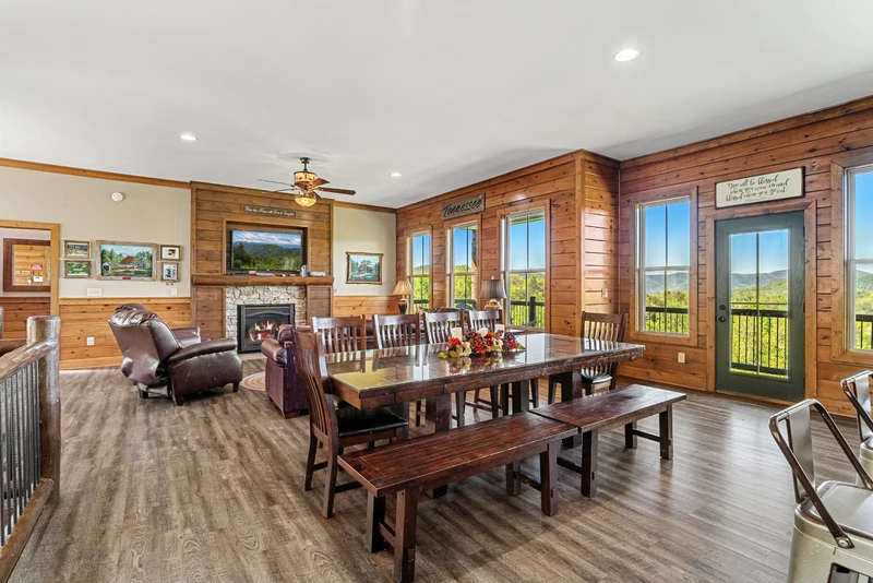 SUMMIT RIDGE RESORT