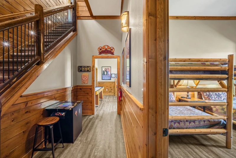 SUMMIT RIDGE RESORT