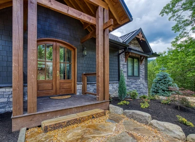 SUMMIT TRAILS LODGE