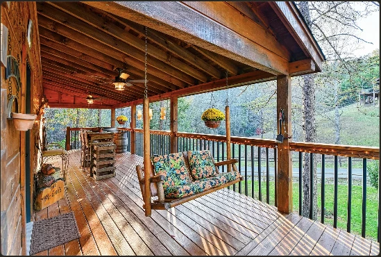 THE BEAR-EEY LODGE