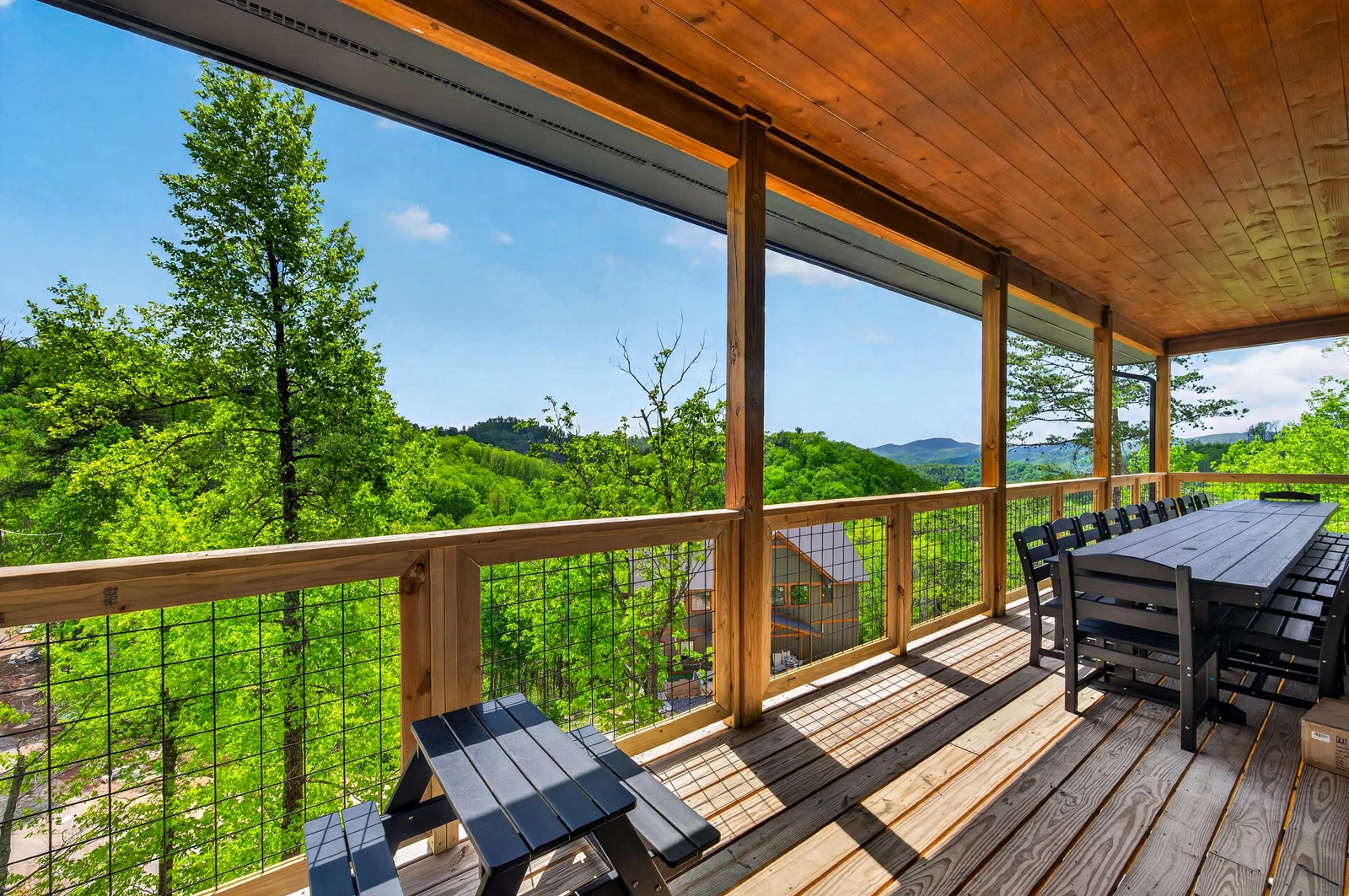 THE GRAND VIEW