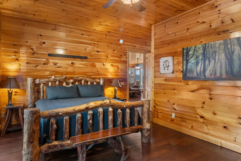 THE BIG MOOSE LODGE