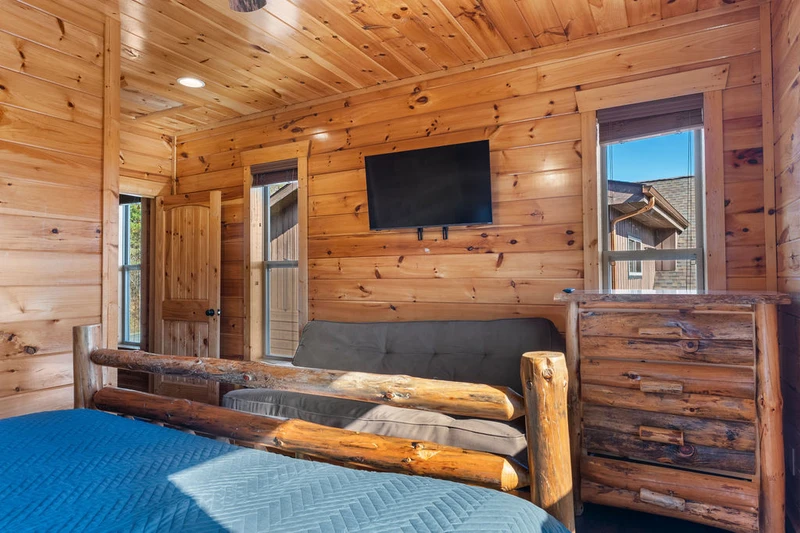 THE BIG MOOSE LODGE